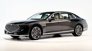 Top 5 luxury Cars in India With Elegant Design 2025 And Prestige