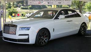 Top 10 Luxury Cars in India Price, Features & Performance